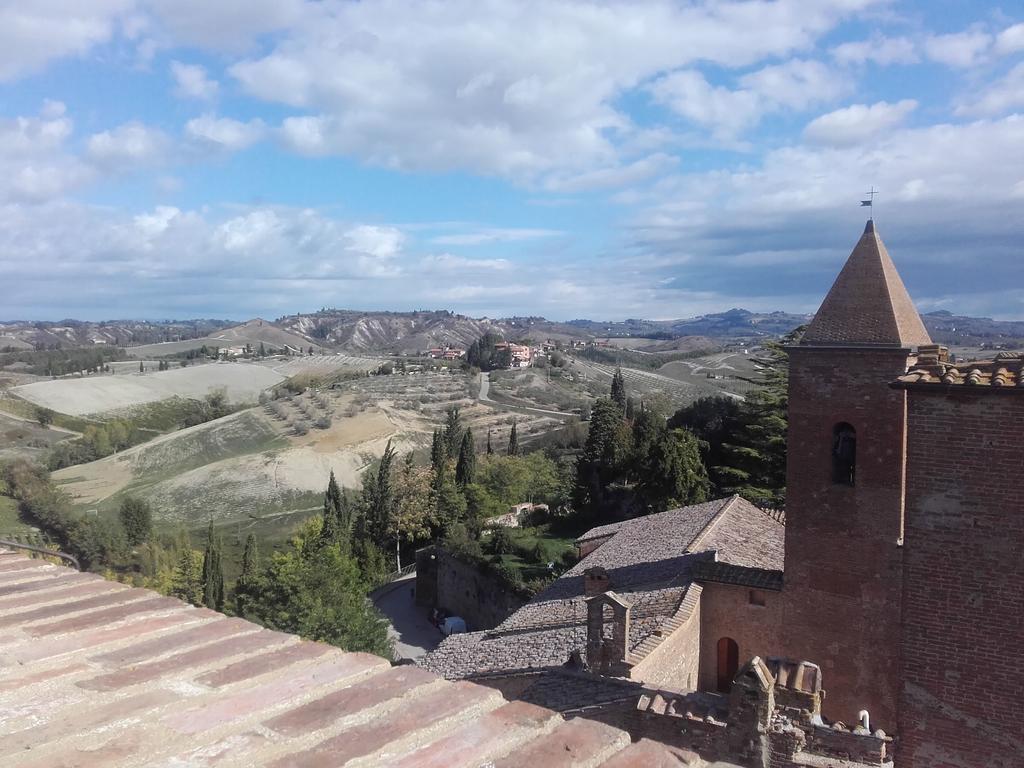 Villa Agriturismo Il Torrione Certaldo Exterior foto